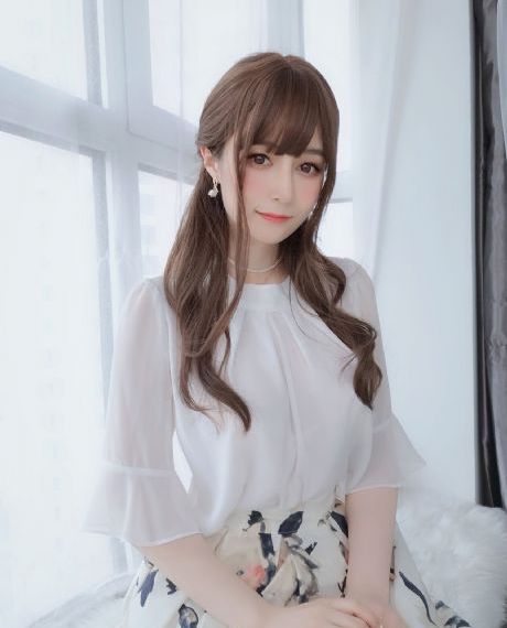 新婚不久和上司出差中出