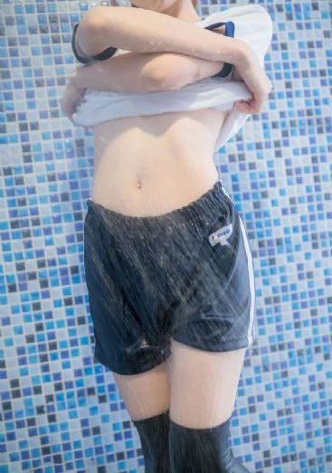 女模特之性