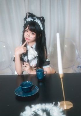 飞机上和乘务员做爰免费观看